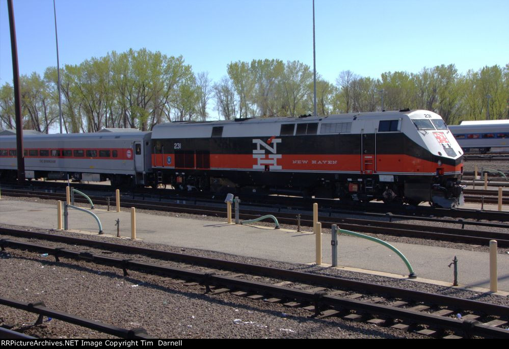 MNCR 231 preparing to head to Grand Central.